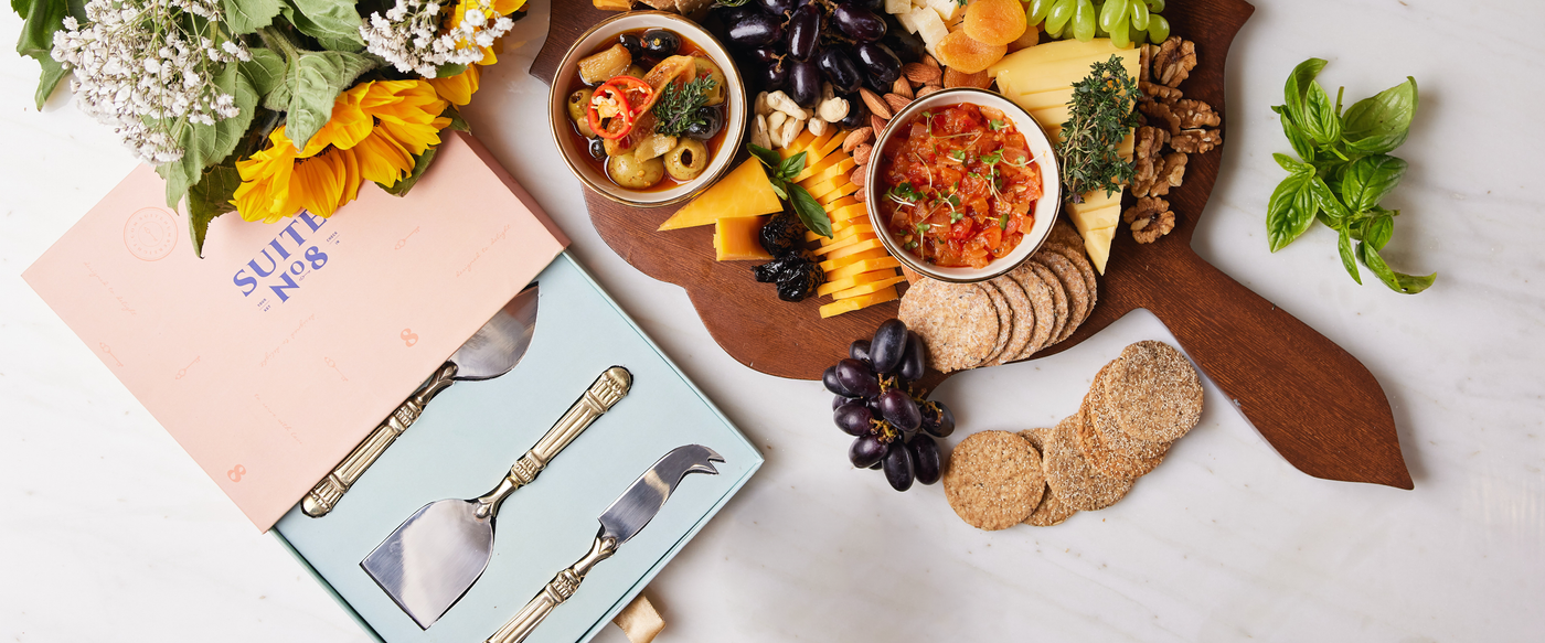 Cheese Boards & Knives